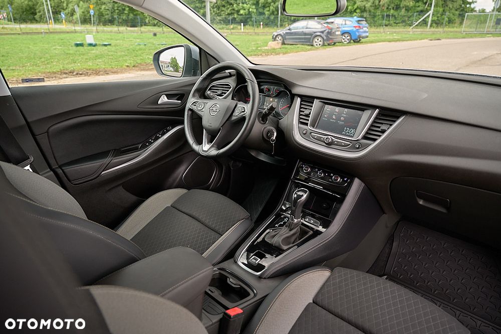 Opel Grandland X 1.2 Start/Stop Automatik Business Elegance - 21