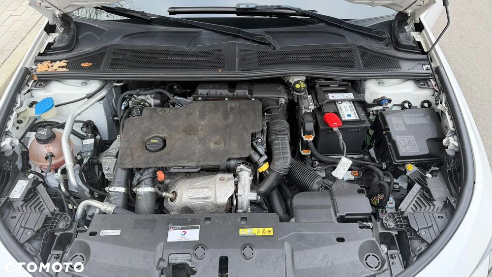 Peugeot 308 - 6