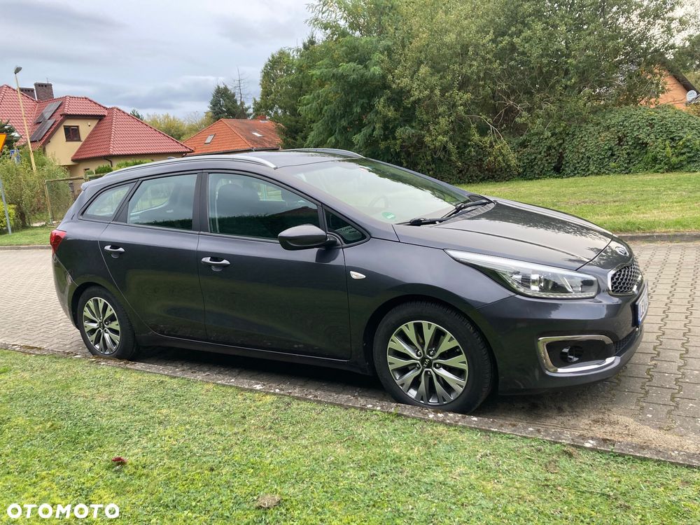 Kia Ceed 1.6 GDI L Business Line - 18