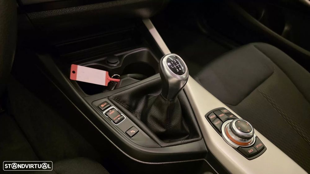 BMW 116 d EfficientDynamics Edition - 43