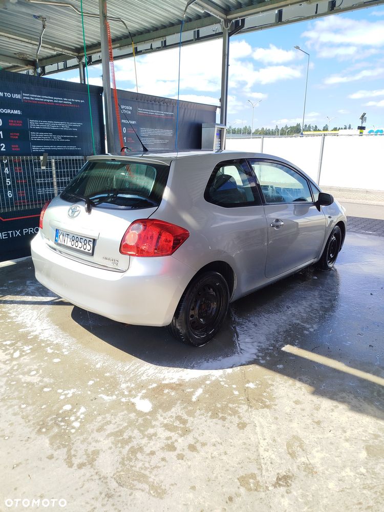 Toyota Auris - 3