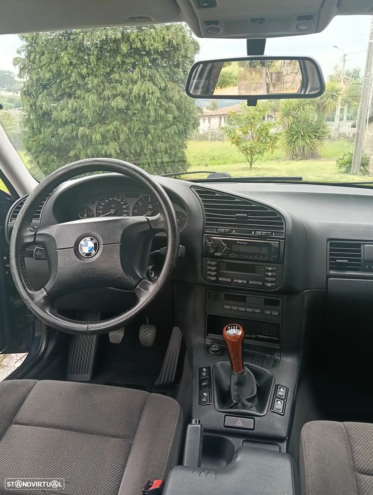BMW 318 tds - 8