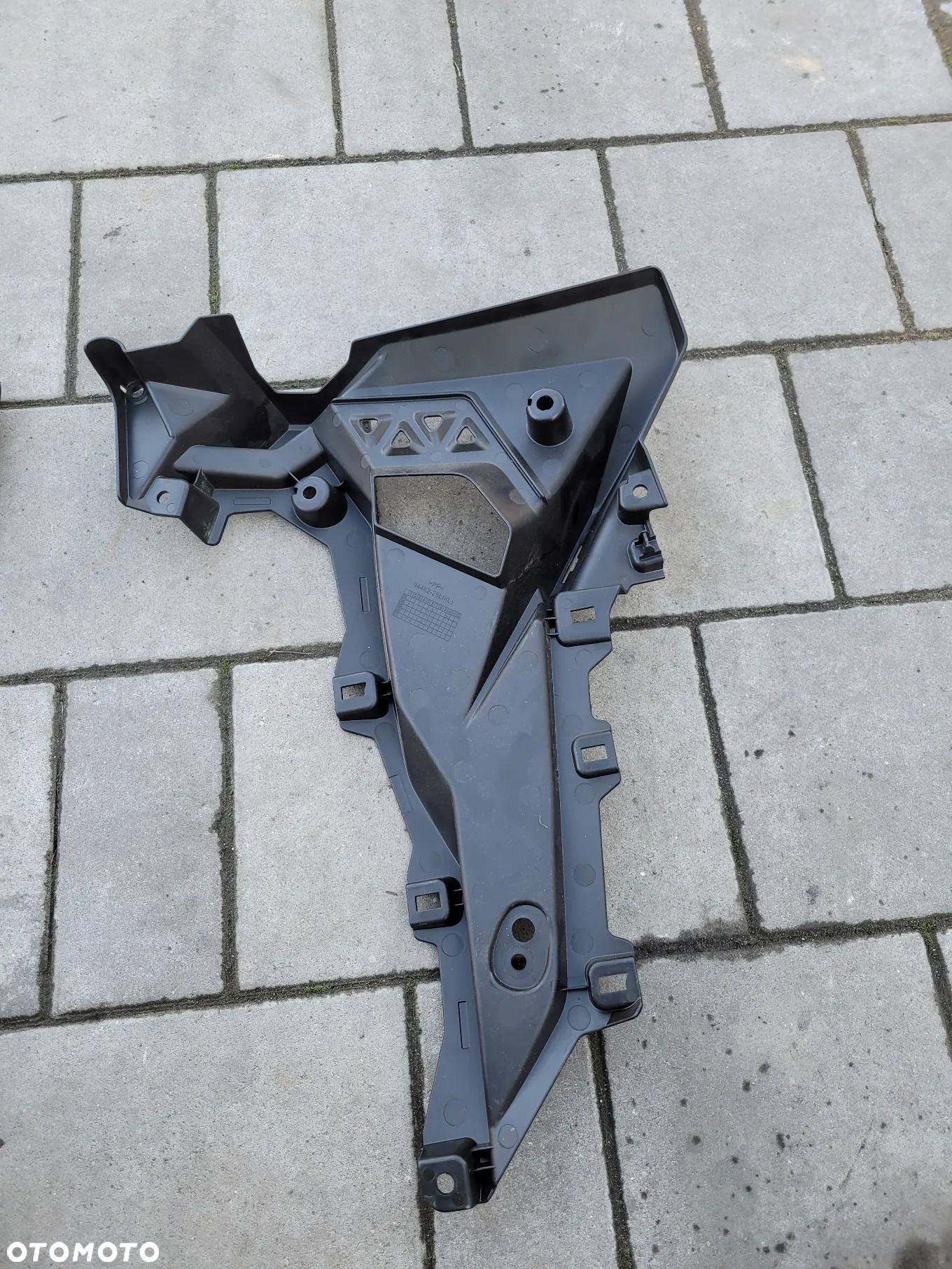 Wypełnienie lewe Suzuki GSX-8R GSX8R GSX 8R - 13