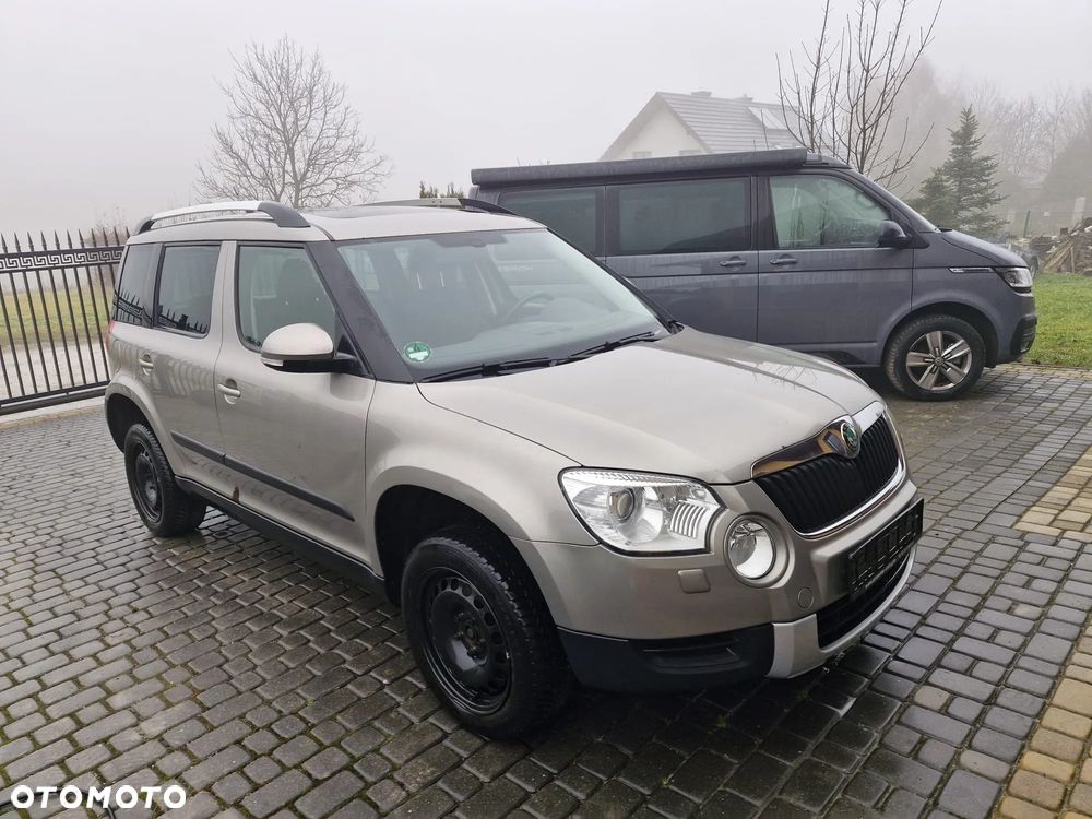 Skoda Yeti 2.0 TDI 4x4 Ambition PLUS EDITION - 10