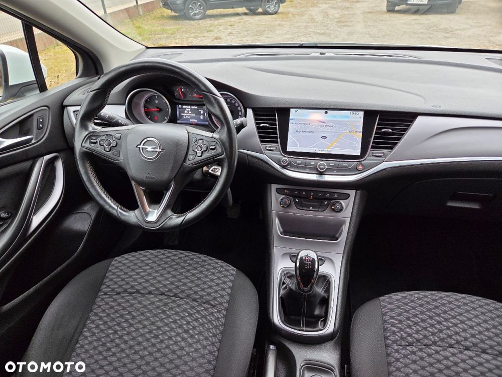 Opel Astra - 7