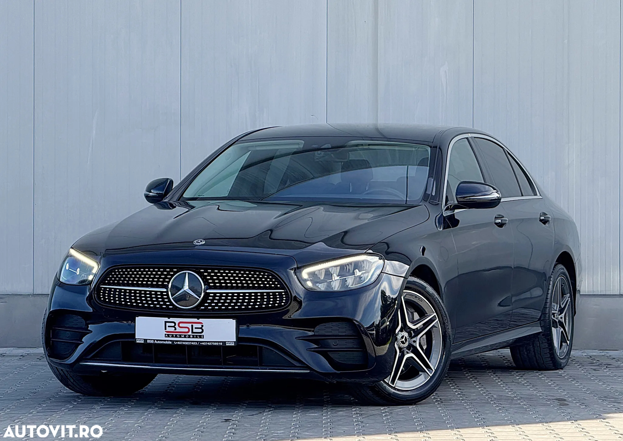 Mercedes-Benz E 300 de 9G-TRONIC AMG Line - 3