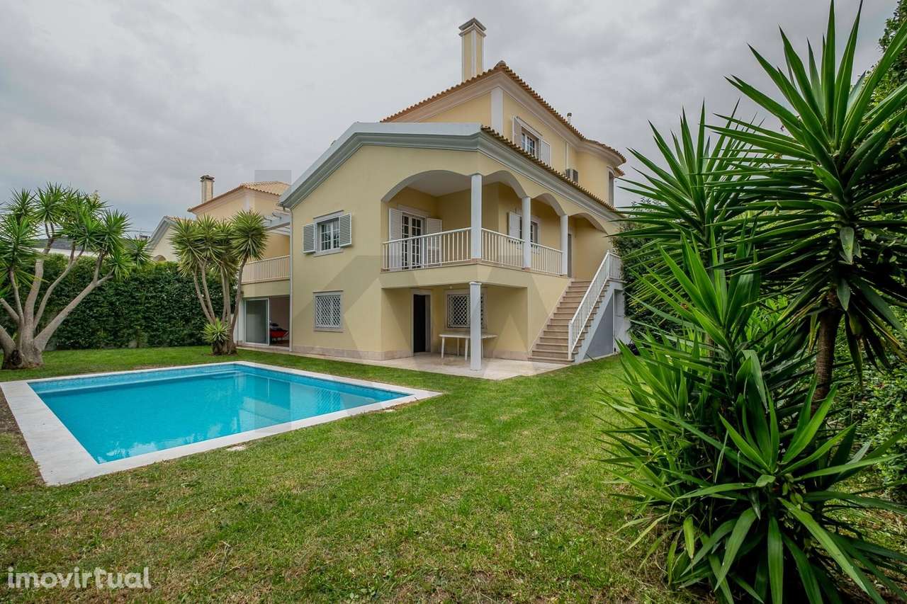 Moradia T4 com Piscina em Marisol, Charneca da Caparica e Sobreda - Grande imagem: 2/37