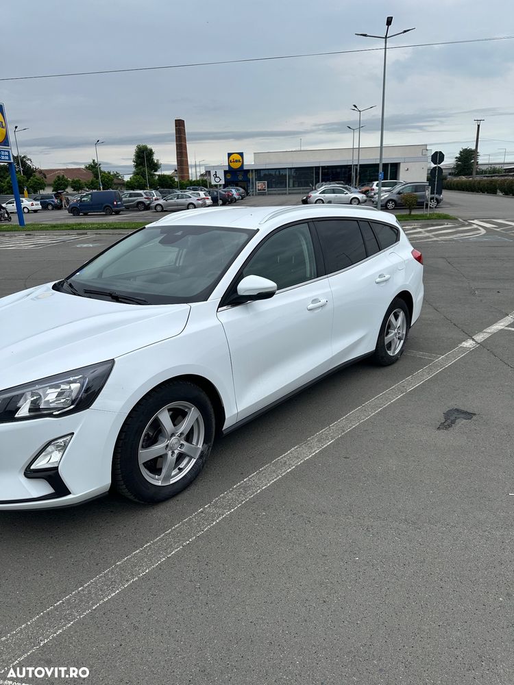 Ford Focus 1.5 EcoBlue Start-Stopp-System COOL&CONNECT - 2