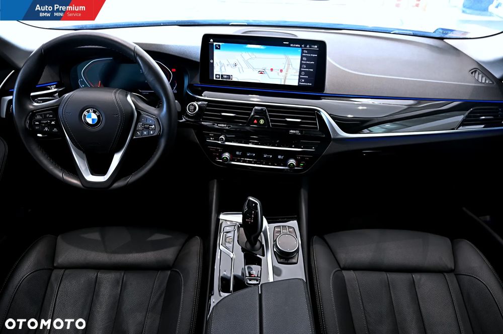 BMW Seria 5 530i - 10