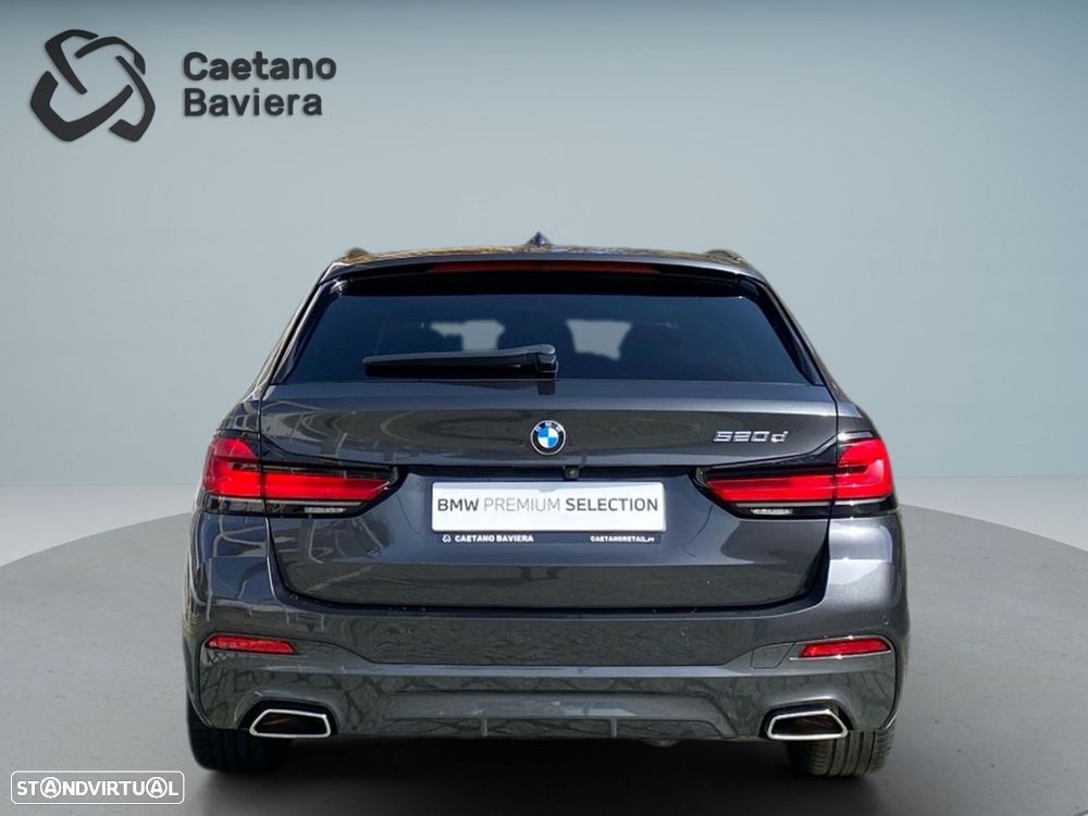BMW 520 d Pack Desportivo M Auto - 21