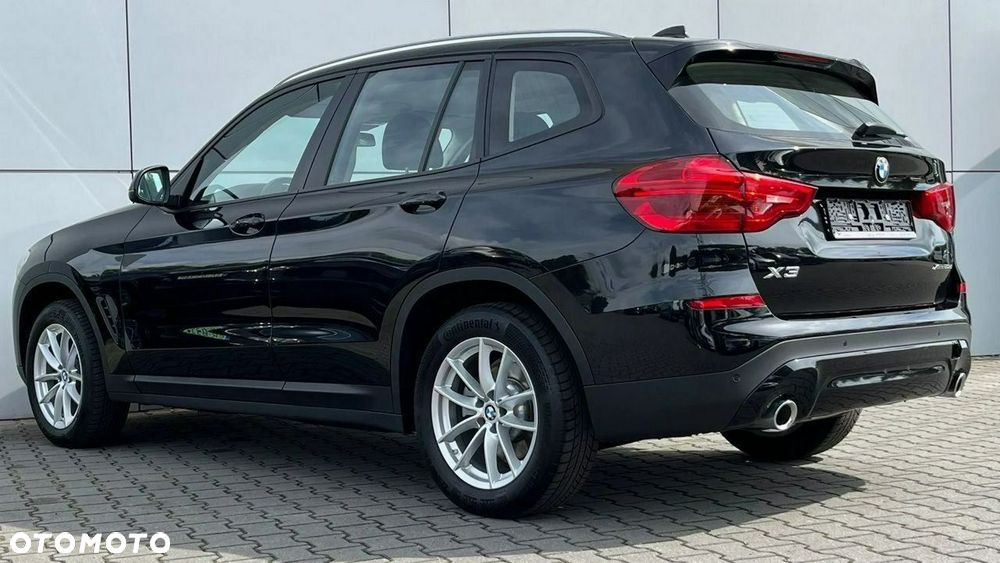 BMW X3 xDrive20d Business Edition - 11