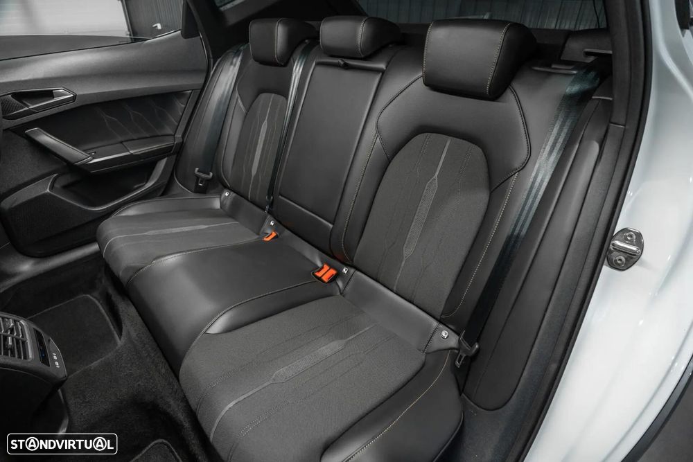 Cupra Formentor VZ 1.4 e-Hybrid DSG - 26