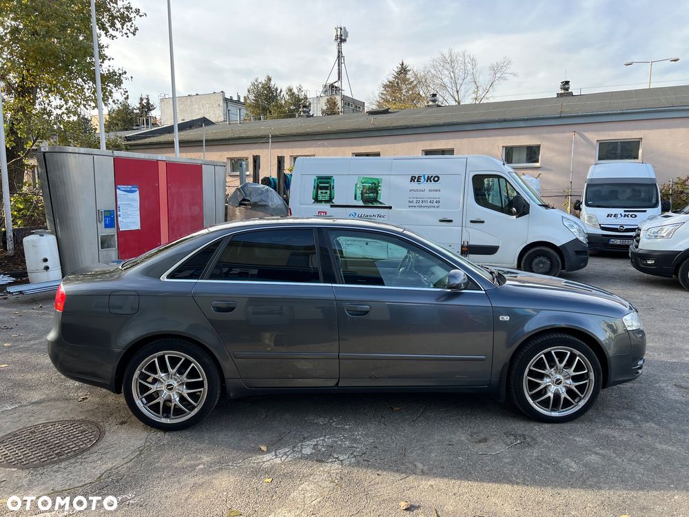 Audi A4 - 6