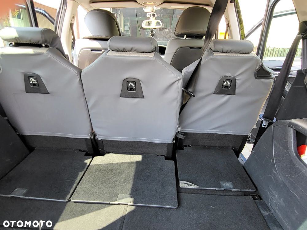 Citroën C4 Picasso - 26
