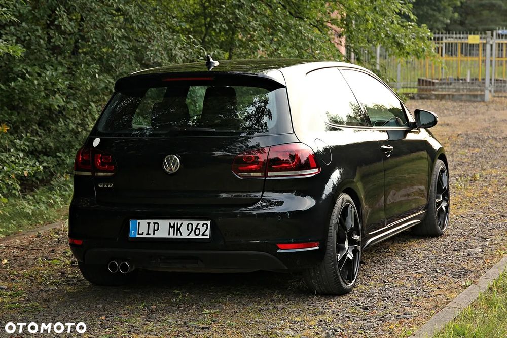 Volkswagen Golf 2.0 TDI DPF GTD - 12