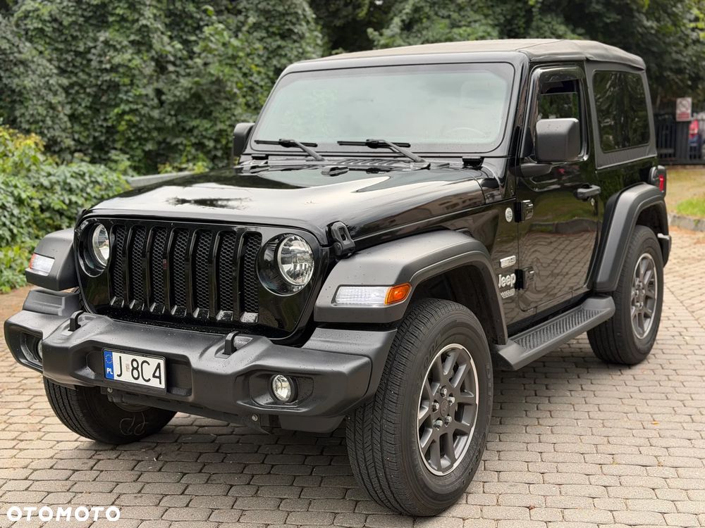 Jeep Wrangler - 2