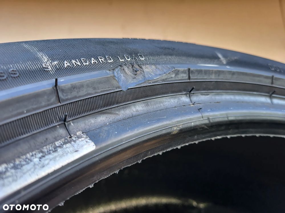PIRELLI P ZERO 265.40.21 - 11