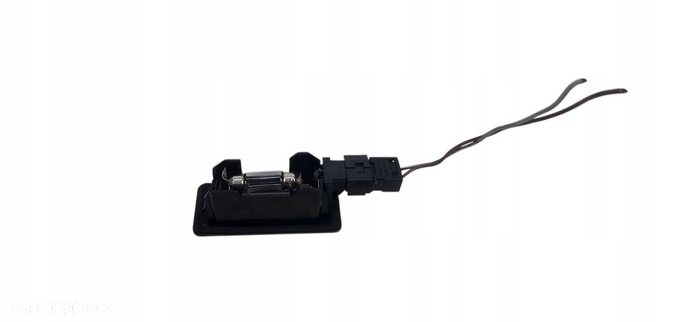 Bmw E39 E90 E92 E60 E71 Lampka Podświetlenie Tablicy Rejestracyjnej 7165646 - 8