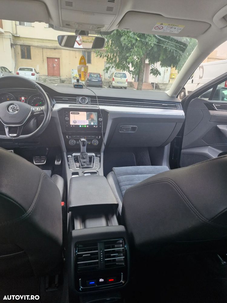 Volkswagen Passat 2.0 TDI (BlueMotion Technology) DSG Highline - 3