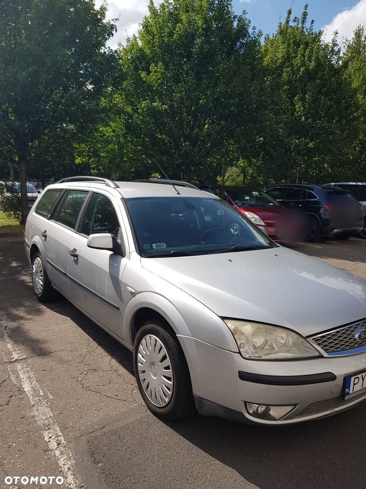 Ford Mondeo 1.8 Ambiente - 4