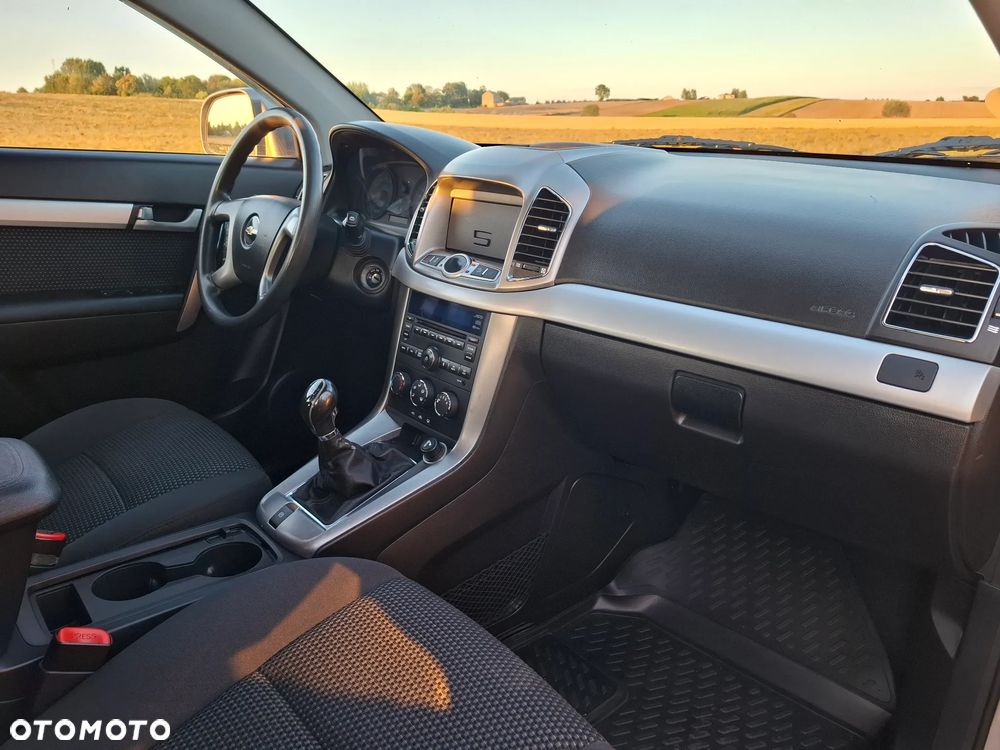 Chevrolet Captiva 2.4 LT - 8