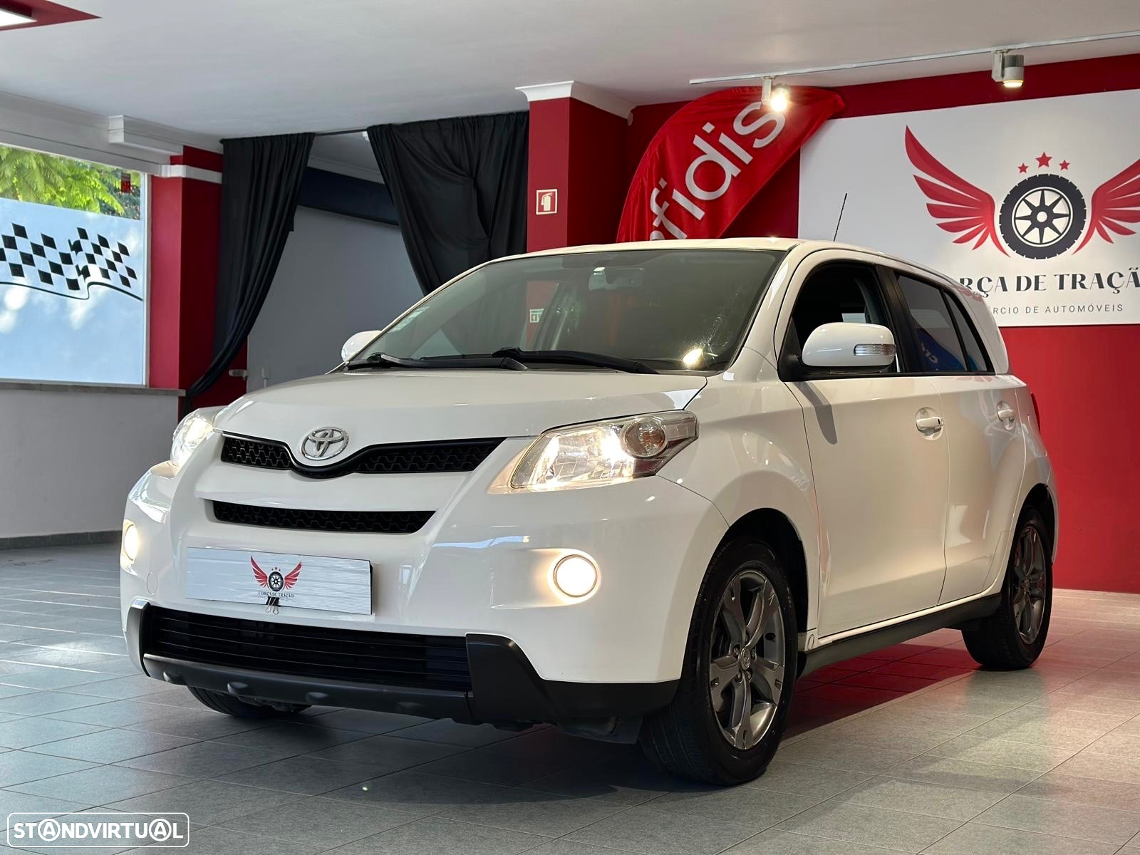 Toyota Urban Cruiser 1.33 VVT-i High Pack - 3