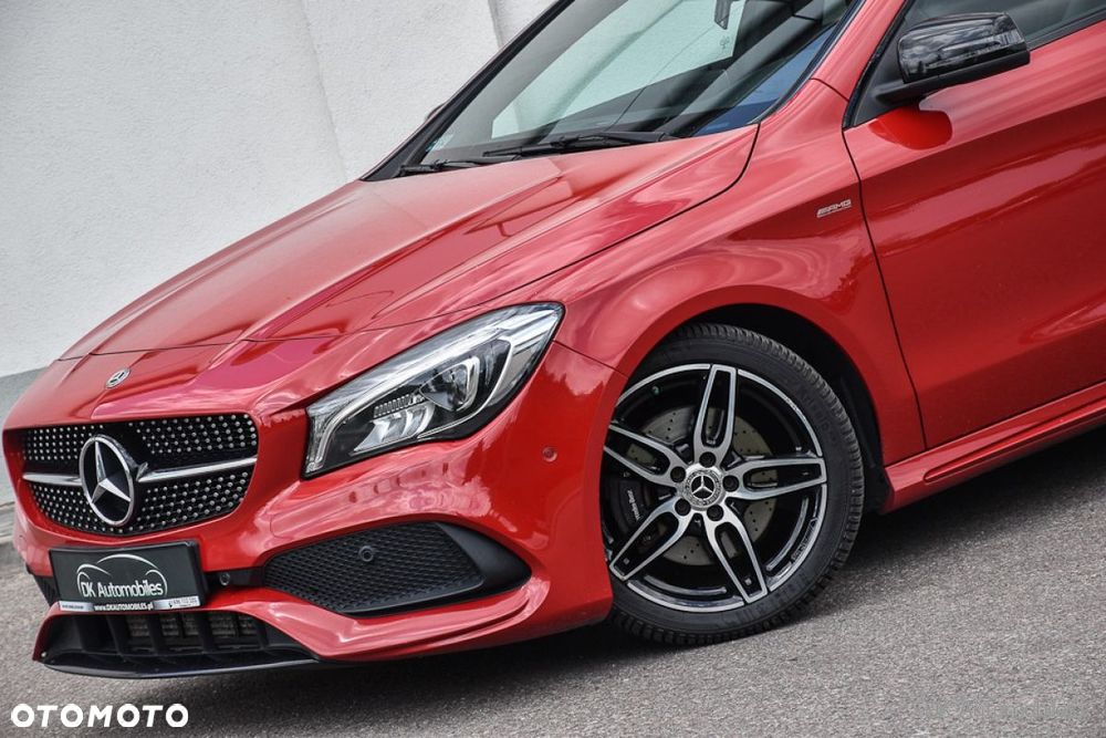 Mercedes-Benz CLA 220 4-Matic AMG Line - 14
