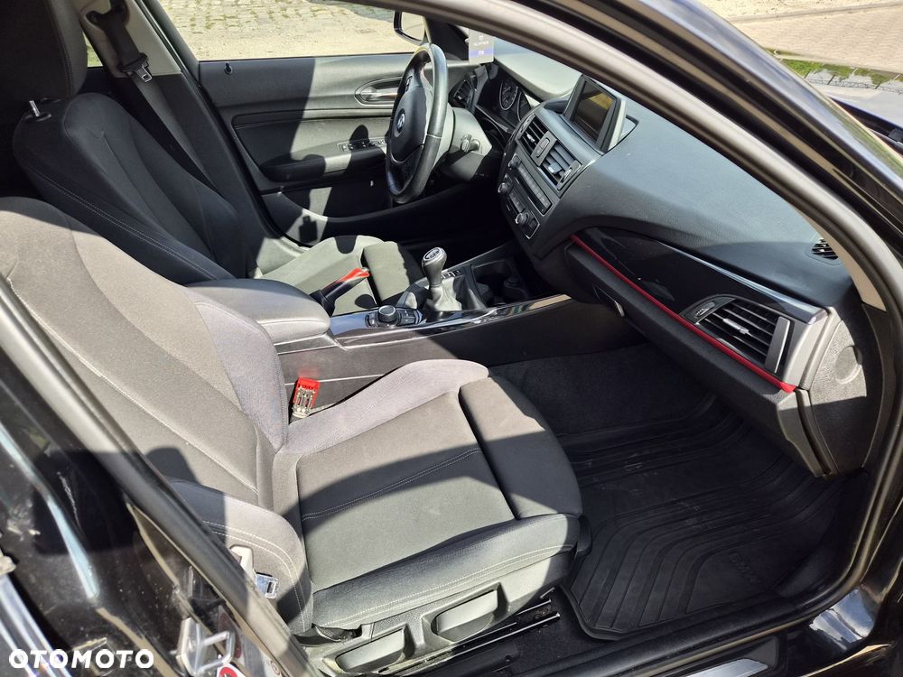 BMW Seria 1 116d EfficientDynamics Edition Sport Line - 13