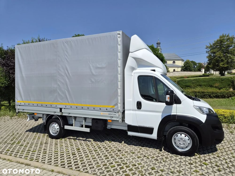 Opel Movano - 13