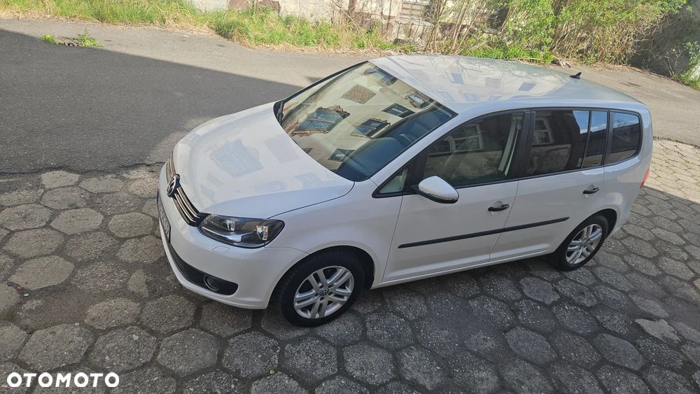 Volkswagen Touran 1.6 TDI DPF BlueMotion Technology Highline - 14
