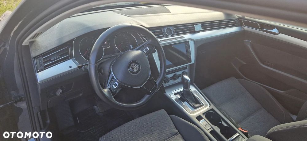 Volkswagen Passat 2.0 TDI SCR Comfortline DSG - 7