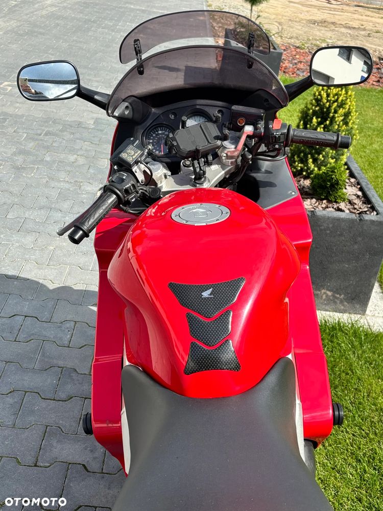 Honda VFR - 6