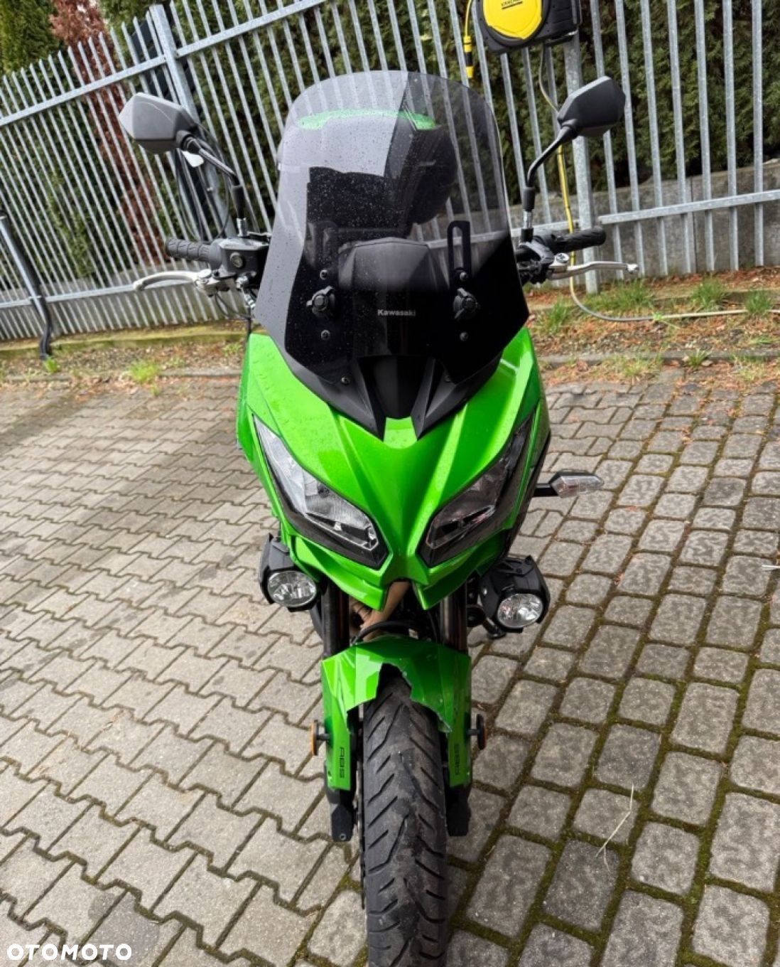Kawasaki Versys 650 - 12