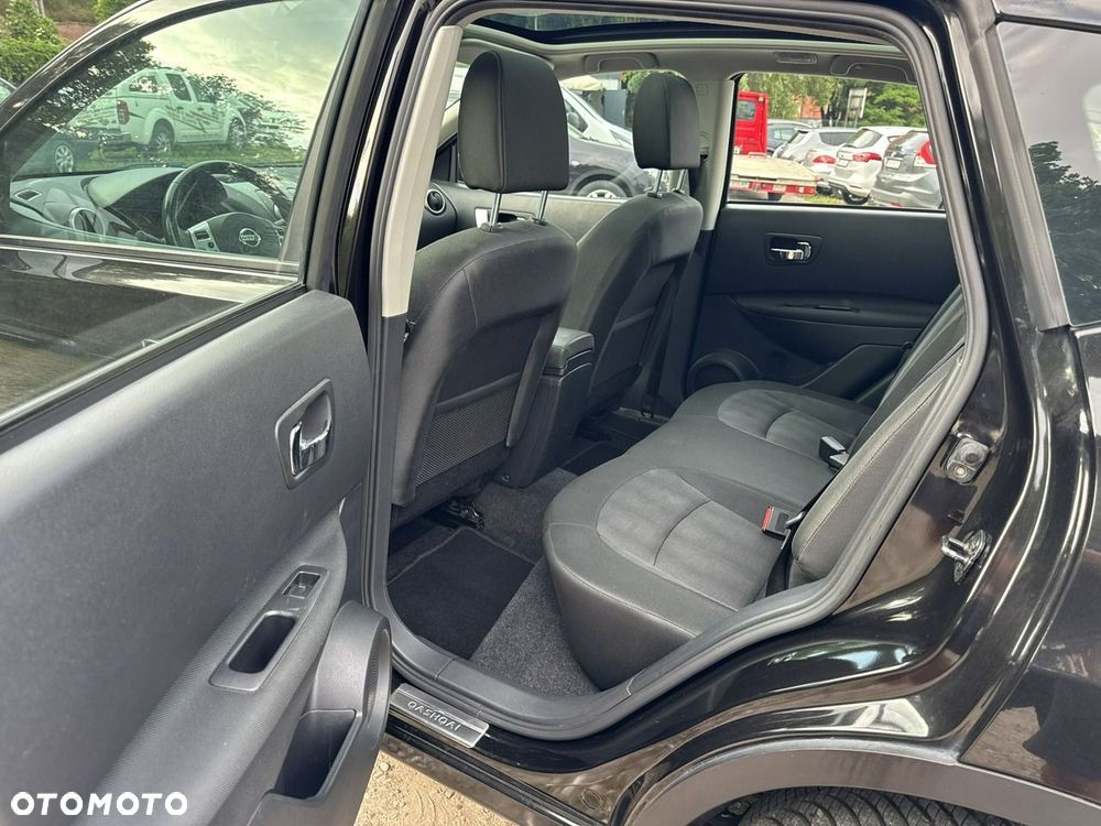 Nissan Qashqai - 22