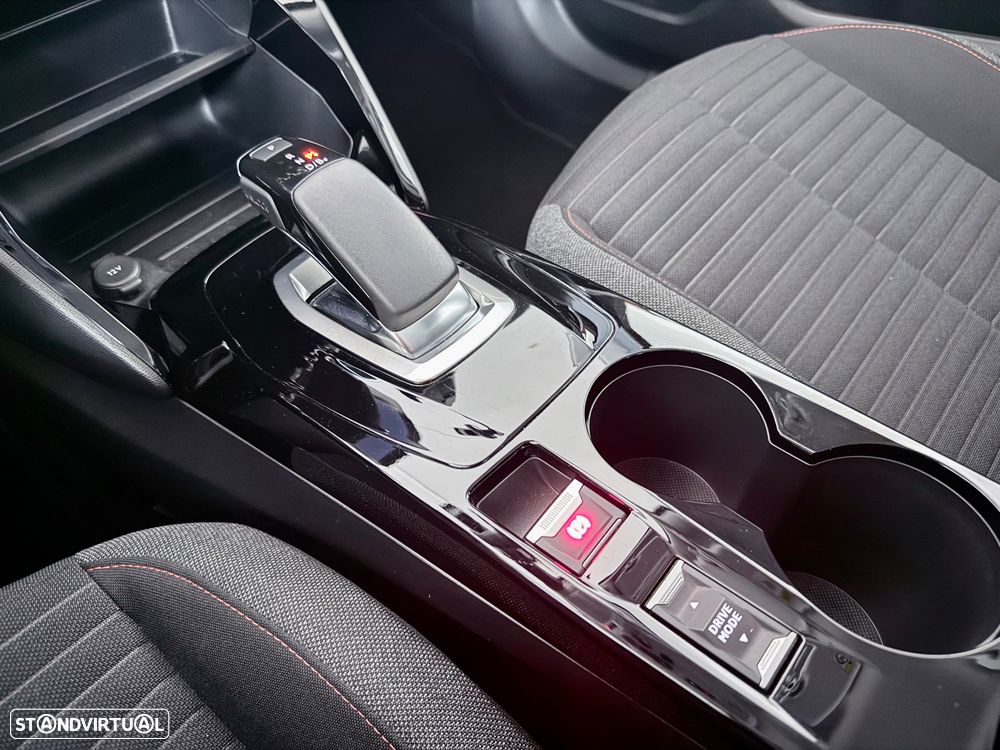 Peugeot e-2008 50 kWh Allure - 21