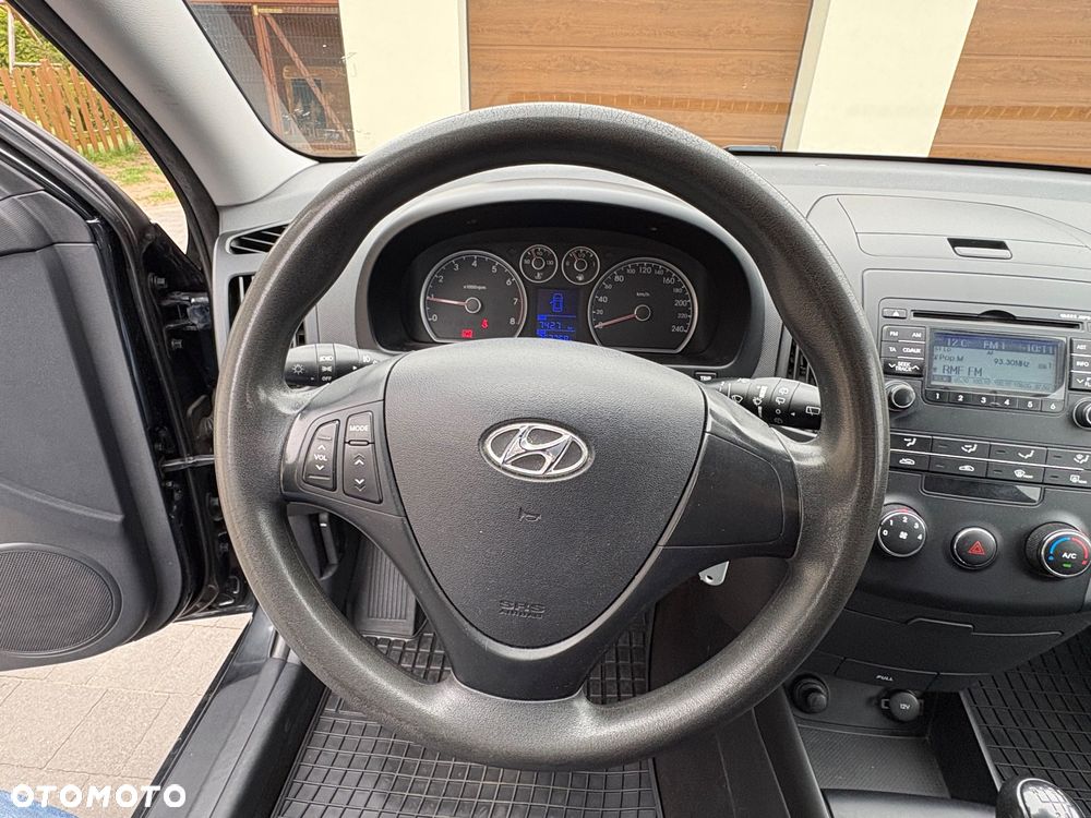 Hyundai i30 1.6 blue Comfort - 23