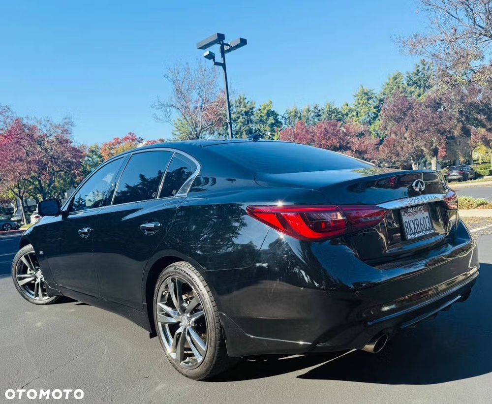 Infiniti Q50 Q50S 3.0t Sport Tech - 10