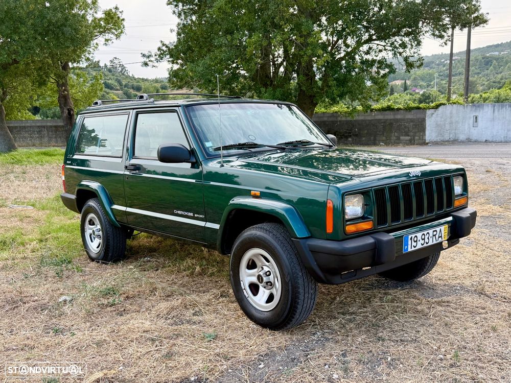 Jeep Cherokee 2.5 TD Sport - 3