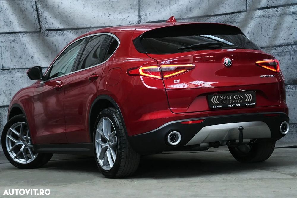 Alfa Romeo Stelvio - 11