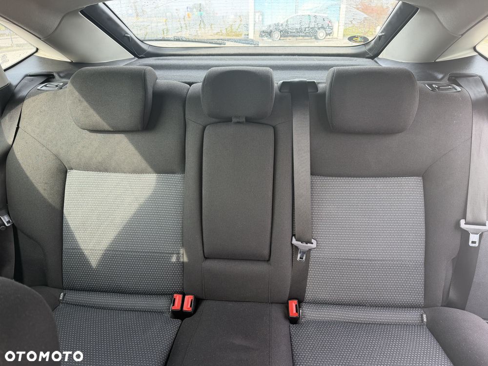 Ford Mondeo - 11