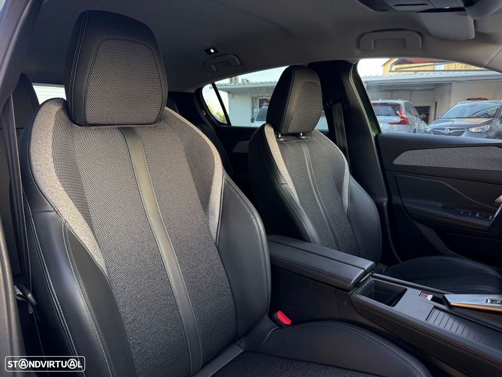 Peugeot 308 1.2 PureTech Allure Pack EAT8 - 8