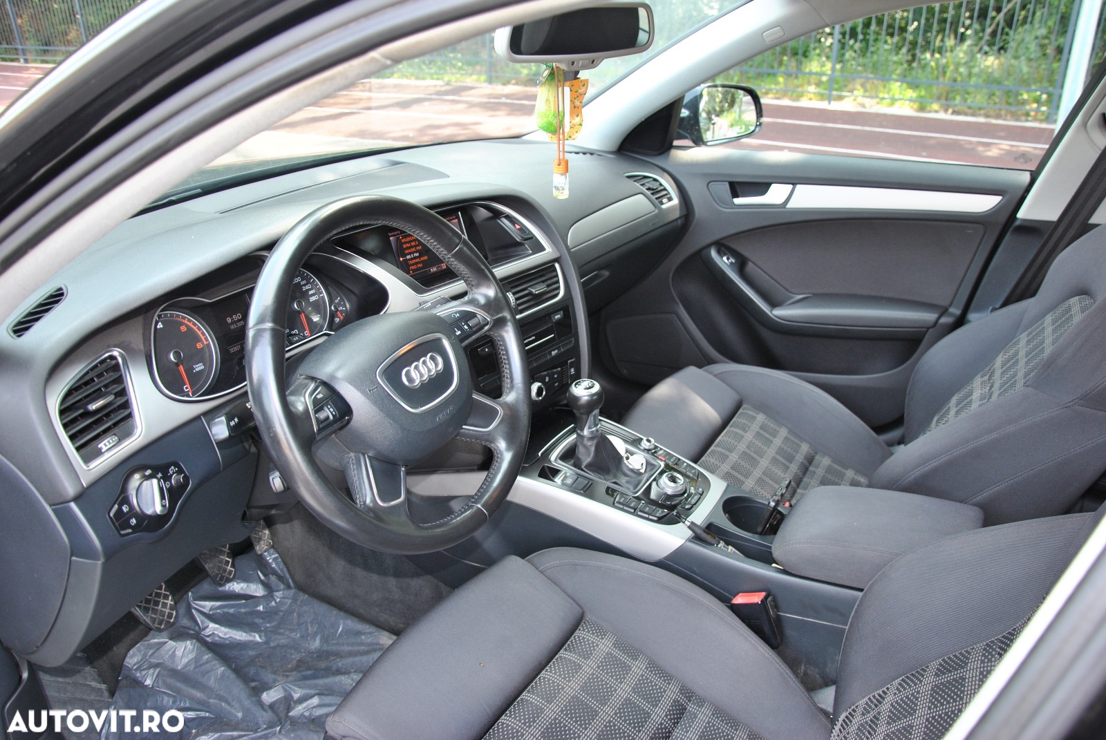 Audi A4 2.0 TDI B8 - 8