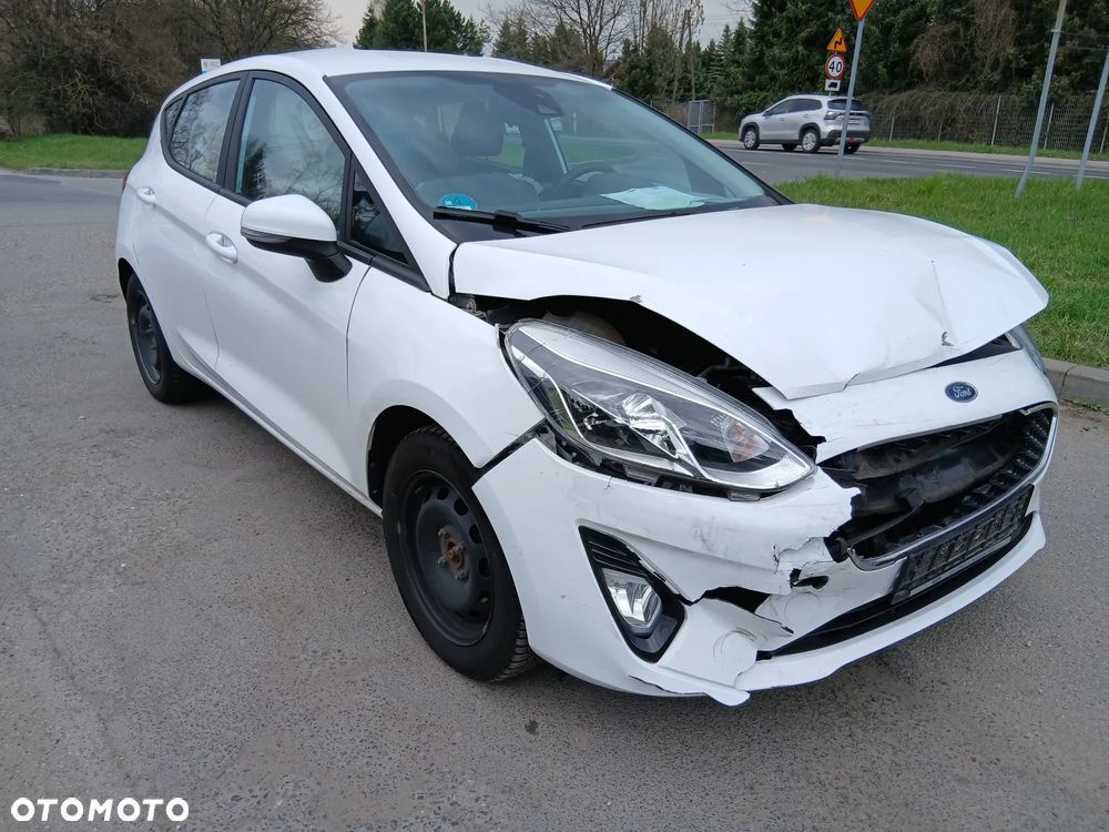 Ford Fiesta 1.0 EcoBoost S&S COOL&CONNECT - 3
