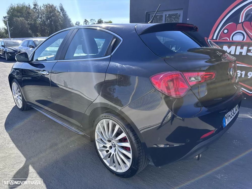 Alfa Romeo Giulietta 1.6 JTDM Distinctive - 6