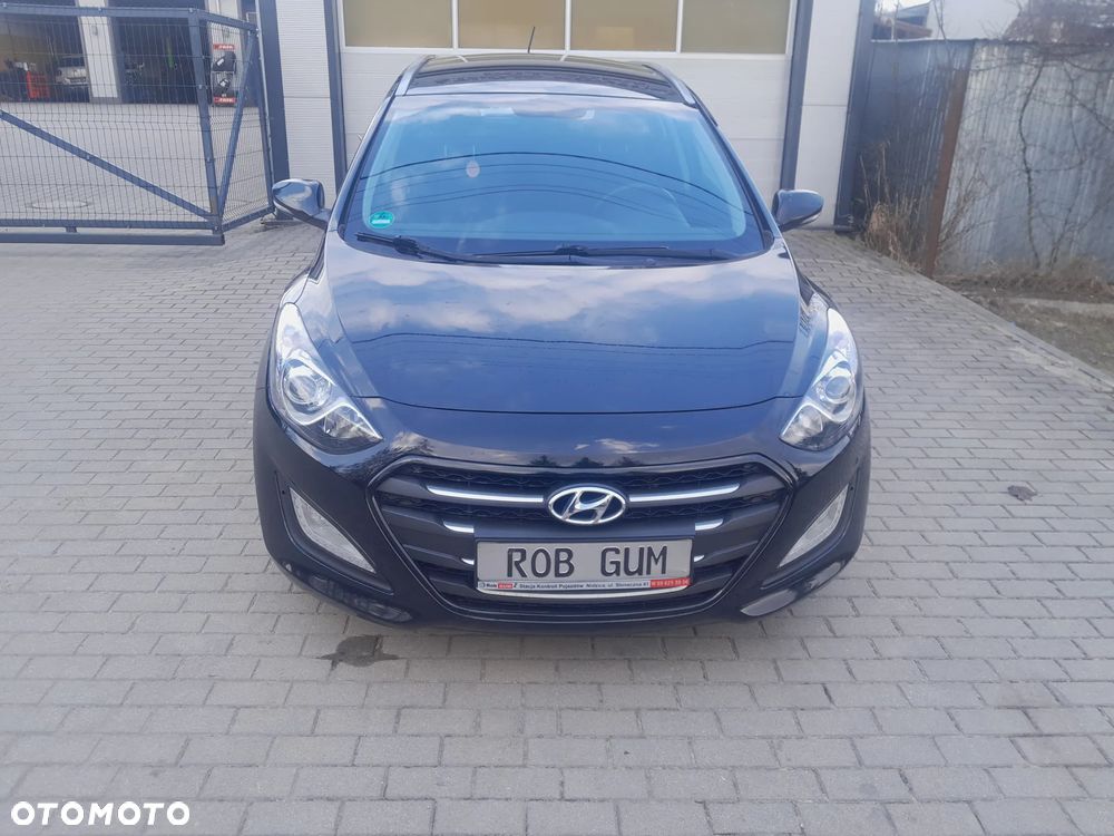 Hyundai i30 1.6 CRDI Trend - 8