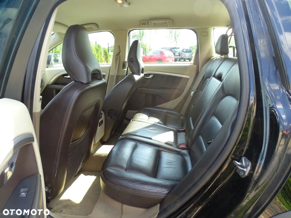 Volvo XC 70 D4 AWD Momentum EU6 - 12
