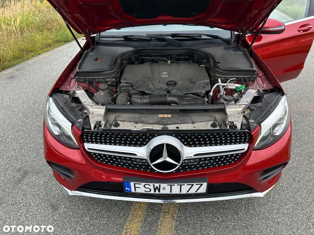 Mercedes-Benz GLC - 32
