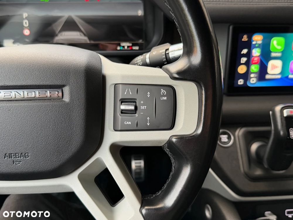 Land Rover Defender 110 D250 X-Dynamic S - 28