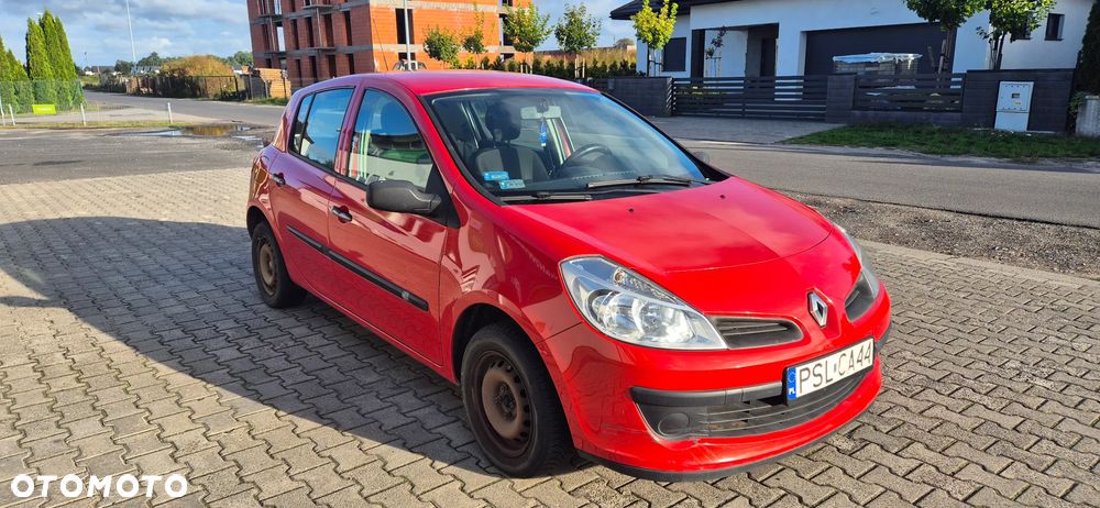 Renault Clio 1.2 16V All Inclusive - 2