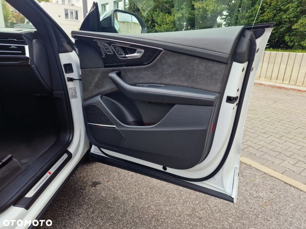 Audi SQ8 TFSI Quattro Tiptronic - 26